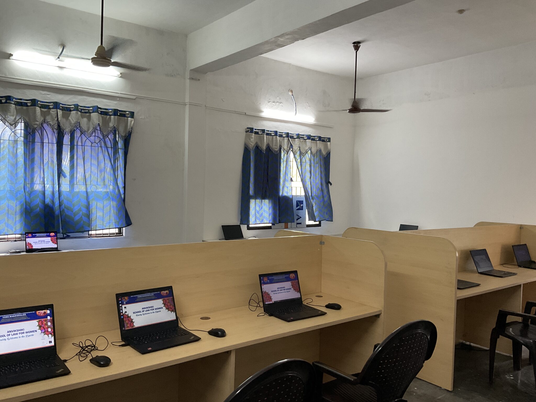 Law Computer Lab - SCSVMV Deemed to be University