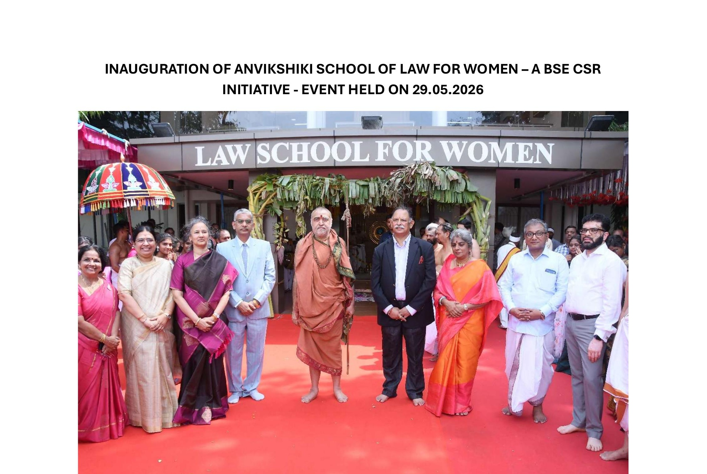 Students of Ānvikshiki with His Holiness Shankaracharya Swamiji